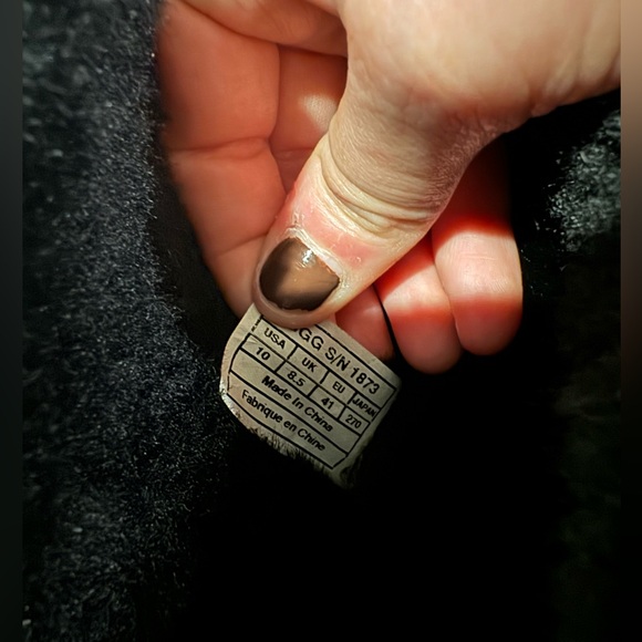 Uggs Size 10 / good condition - Picture 3 of 3